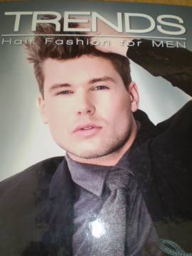 Frisurenbuch Women + Men - Bild vergrern 